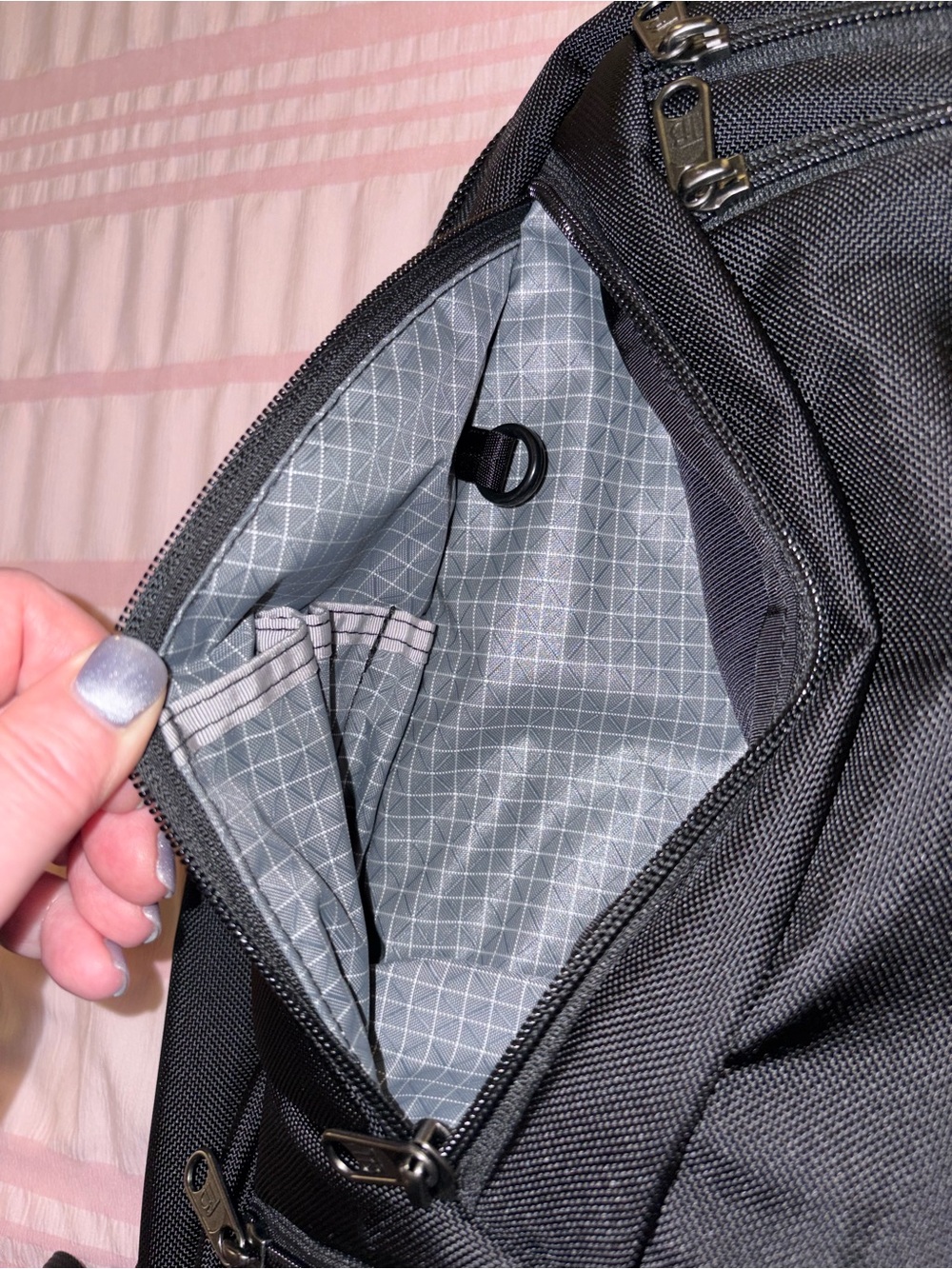 Tom Bihn Synapse 25 NWT - Picture 4 of 7